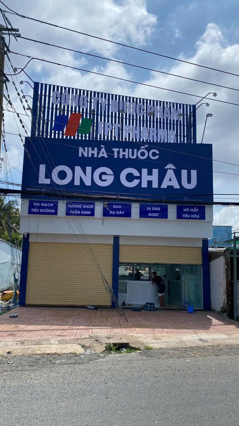 BQC007- Biển nhà thuốc Long Châu màu xanh