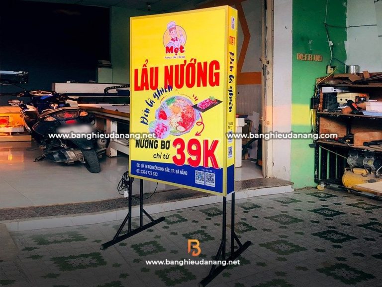 BQC096- Hộp đèn đứng quảng cáo lẩu nướng
