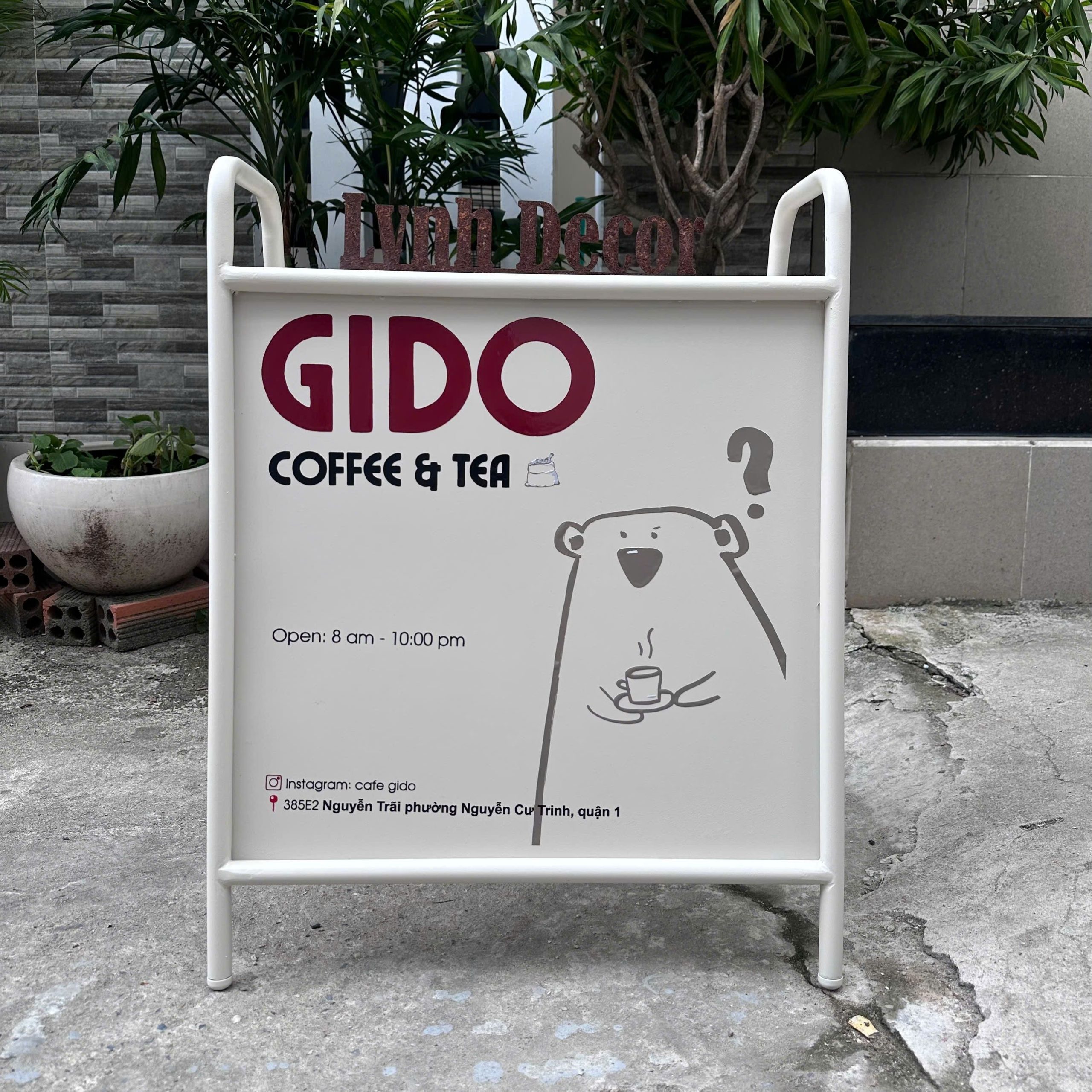 BQC115- Bảng đứng Gido Coffee hình gấu