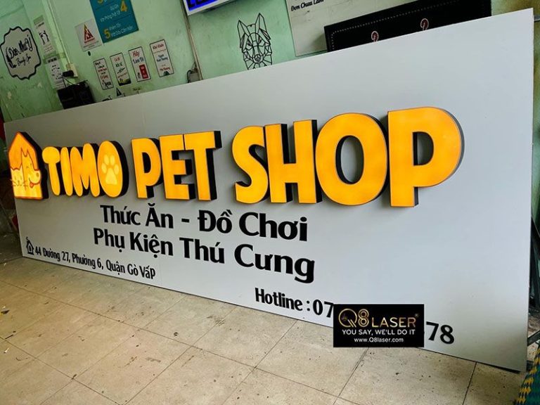 BQC128- Biển hiệu Timo Pet Shop chữ cam